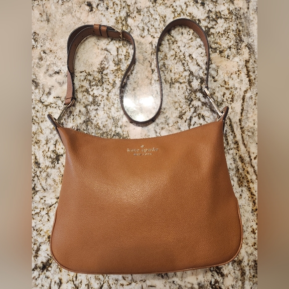 kate spade Handbags - Kate Spade Purse, Camel, Tan Pebbled Leather Shoulder Bag. EUC Warm Gingerbread